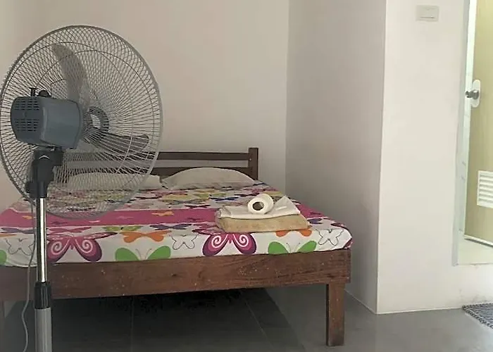 Catadman Hostel *